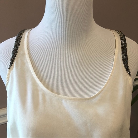 H&M BEADED ACCENT SHOULDER OFF WHITE TANK - Picture 8 of 14